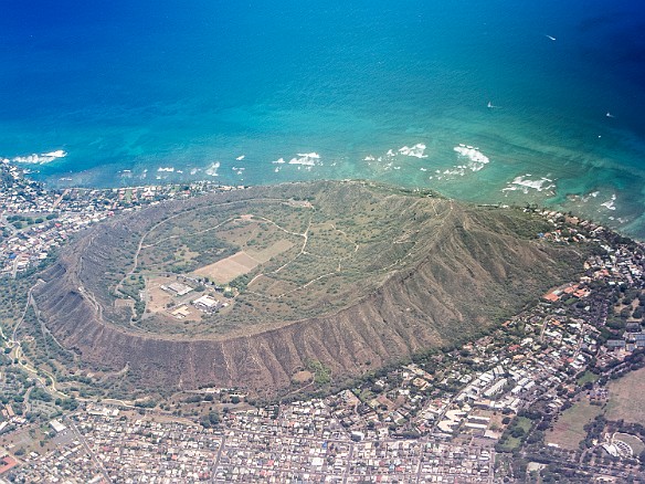 Diamond Head May 11, 2013 1:37 PM : Oahu