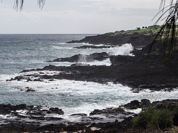 Then we drove further south to Spouting Horn in order to find the sun May 13, 2013 4:14 PM : Kauai