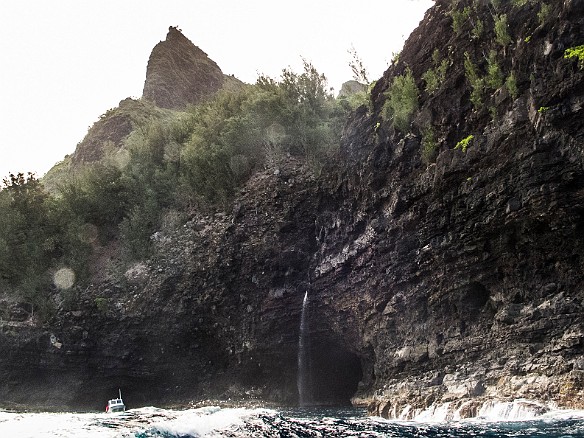 And this shot gives you a sense of the size of the waterfall and cave May 14, 2013 8:25 AM