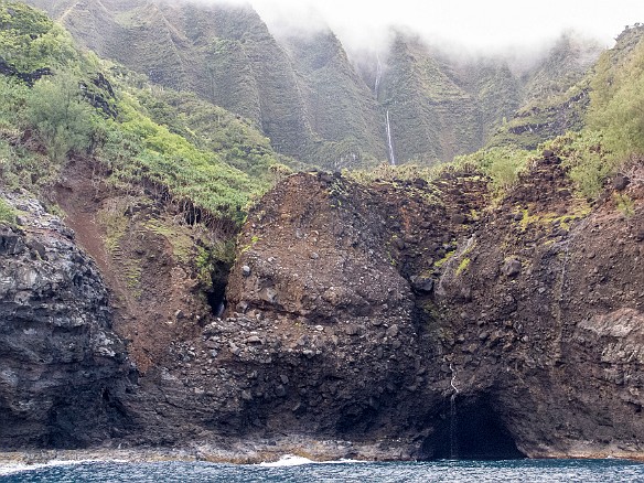 Yes, that waterfall dropping into the ocean starts way up there, in the cloud-shrouded mountain tops. May 14, 2013 8:27 AM : Kauai