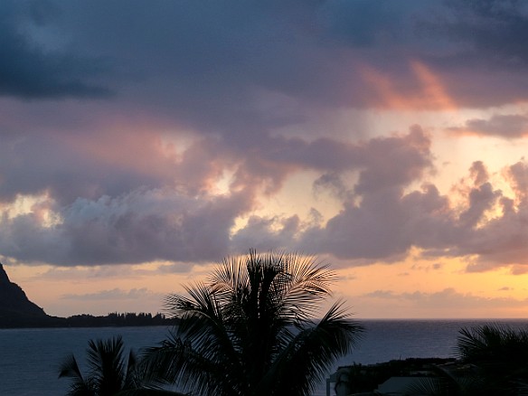 May 13, 2015 7:08 PM : Kauai : Debra Zeleznik,David Zeleznik,Jawea Mockabee,Maxine Klein,Mary Wilkowski