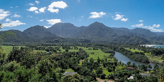 Kauai-008 Overlooking Hanalei Valley, River, and Bay