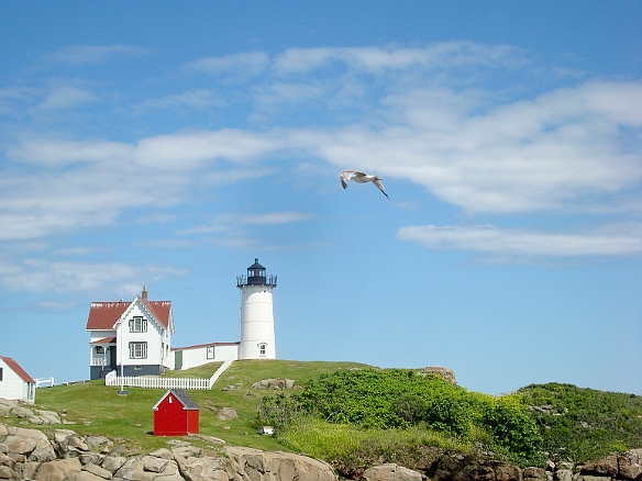 It sits on a small rocky island just offshore that is off limits to the public Jul 1, 2011 3:10 PM : Maine 2011