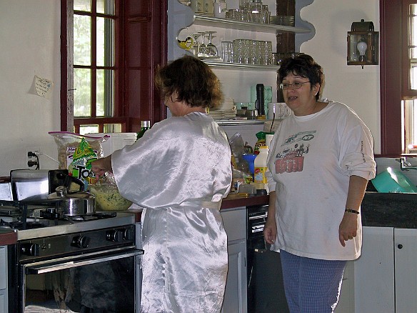 Quiche for breakfast Sep 4, 2004 7:34 AM : Becky Laughlin, Maine, Maxine Klein