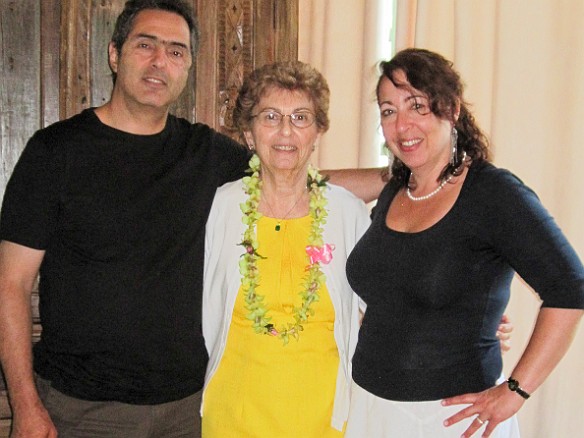 Jun 25, 2011 1:55 PM : Fouad Rjeili, Leslie Rjeili, Myra Zeleznik, Splash Restaurant