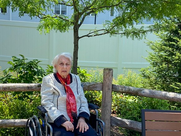 Myra84thBirthday-012 Later in the day, Myra enjoyed a nice afternoon sit in the shade