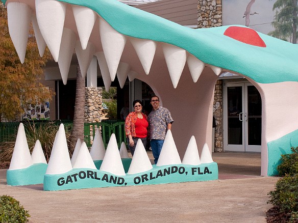 Nov 18, 2009 11:33 AM : David Zeleznik, Florida, Gatorland, Maxine Klein, Orlando 2009