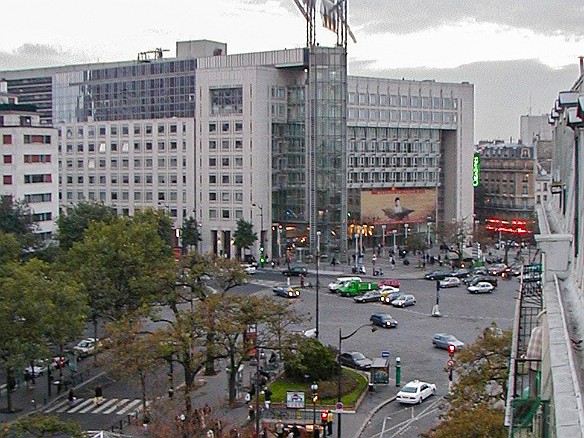 Paris2000-003 View of Place d'Italie in the 13th from my hotel room