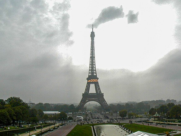 Paris2000-016 The Eiffel Tower from the Trocadero, 10 months into the new millenium