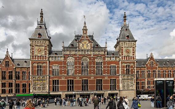 Amsterdam2025-007 After we decompressed a bit, it was a short walk to Centraal Station to exchange our regional train vouchers for physical tickets that we would need for our...