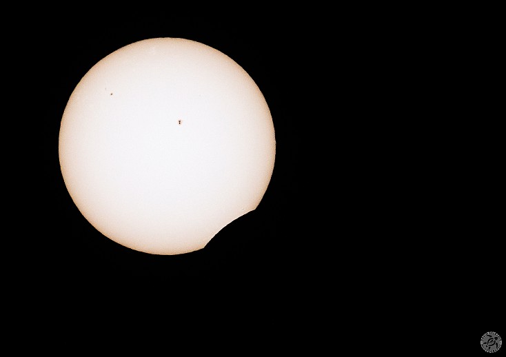 SolarEclipse2024-005 A couple of minutes into the eclipse and we're seeing a bite being taken out of the sun