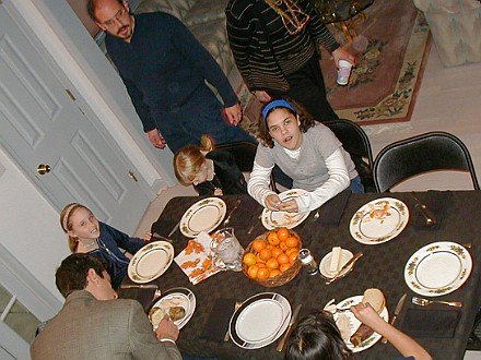 Thanksgiving2000-004 Da kidz table