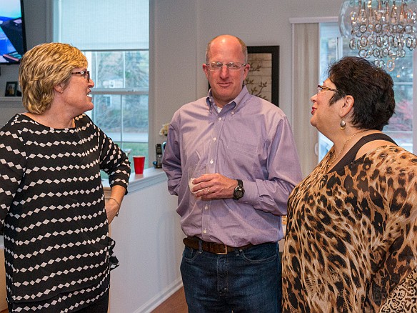 Thanksgiving2015-007 Karen and Mike Beson, and Max