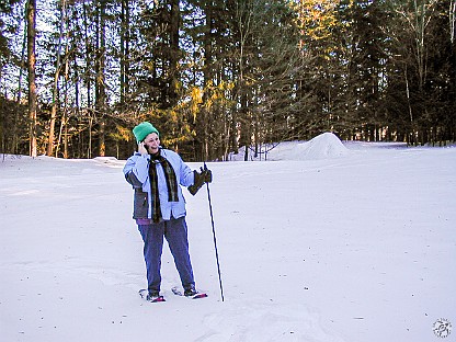 Woodstock VT 2004-01-006 Max and Dave go snowshoeing on trails behind The Jackson House Inn where we were staying in Woodstock, VT