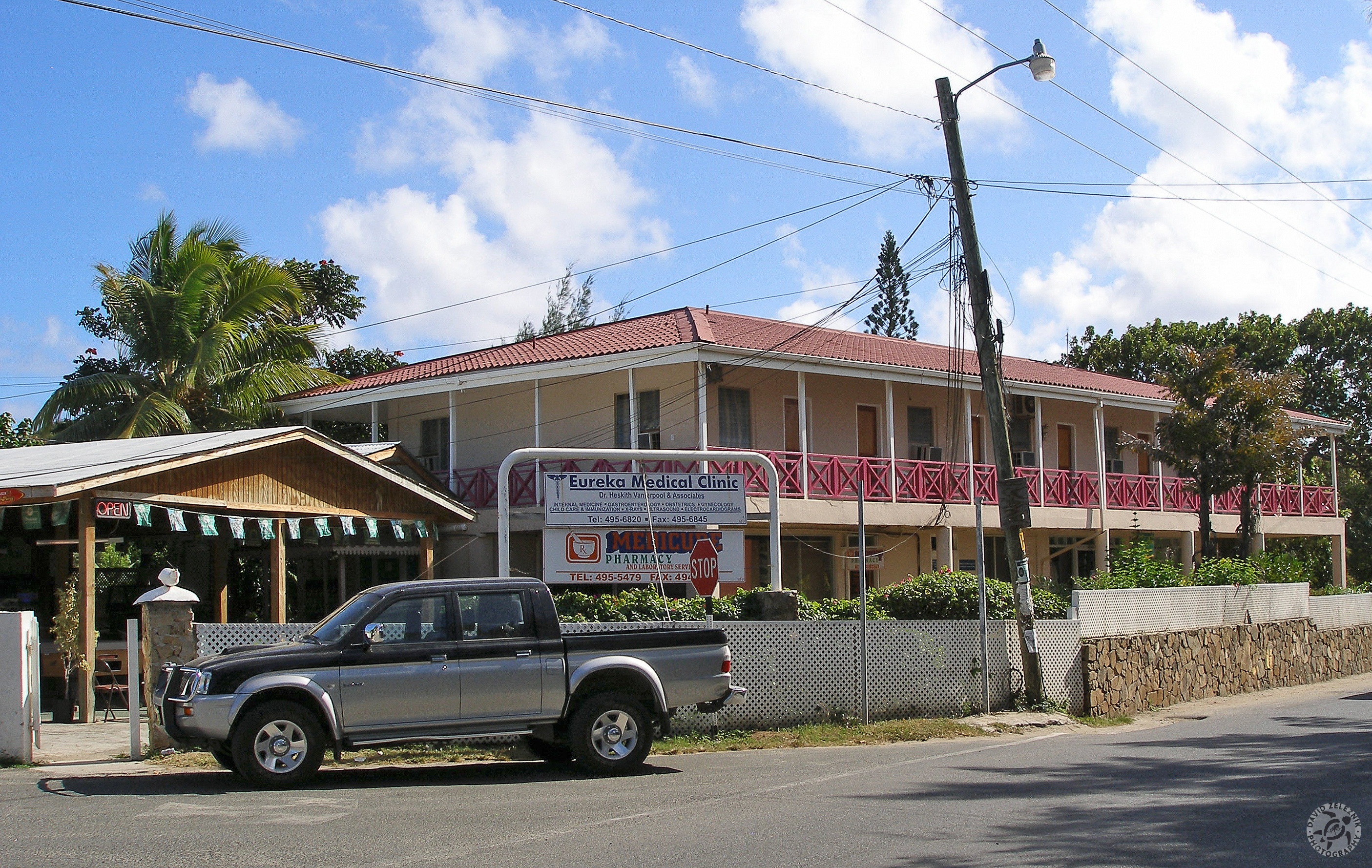 Spanishtown-04