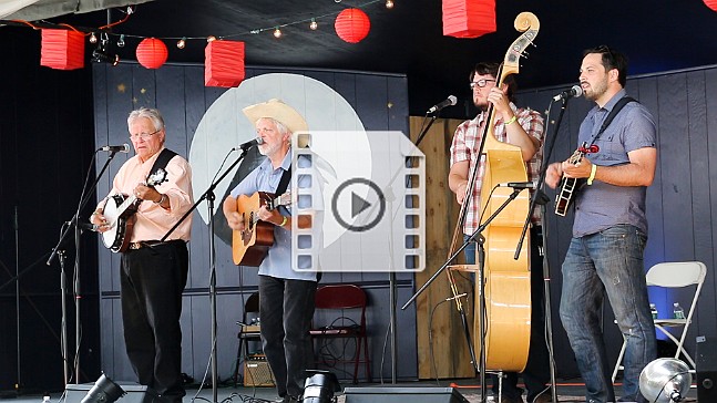 Bolt Hill-For What It's Worth The Bolt Hill Band from Eliot, Maine performing Stephen Stills' "For What It's Worth". Dave Kiphuth, banjo; Rick Watson, guitar and lead vocal; Todd Robertson,...