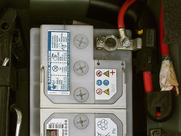 Z3Battery-005 Install the new battery in the reverse sequence. First, you will want to roughen up and remove any oxidation from the battery terminals. You can use a special...