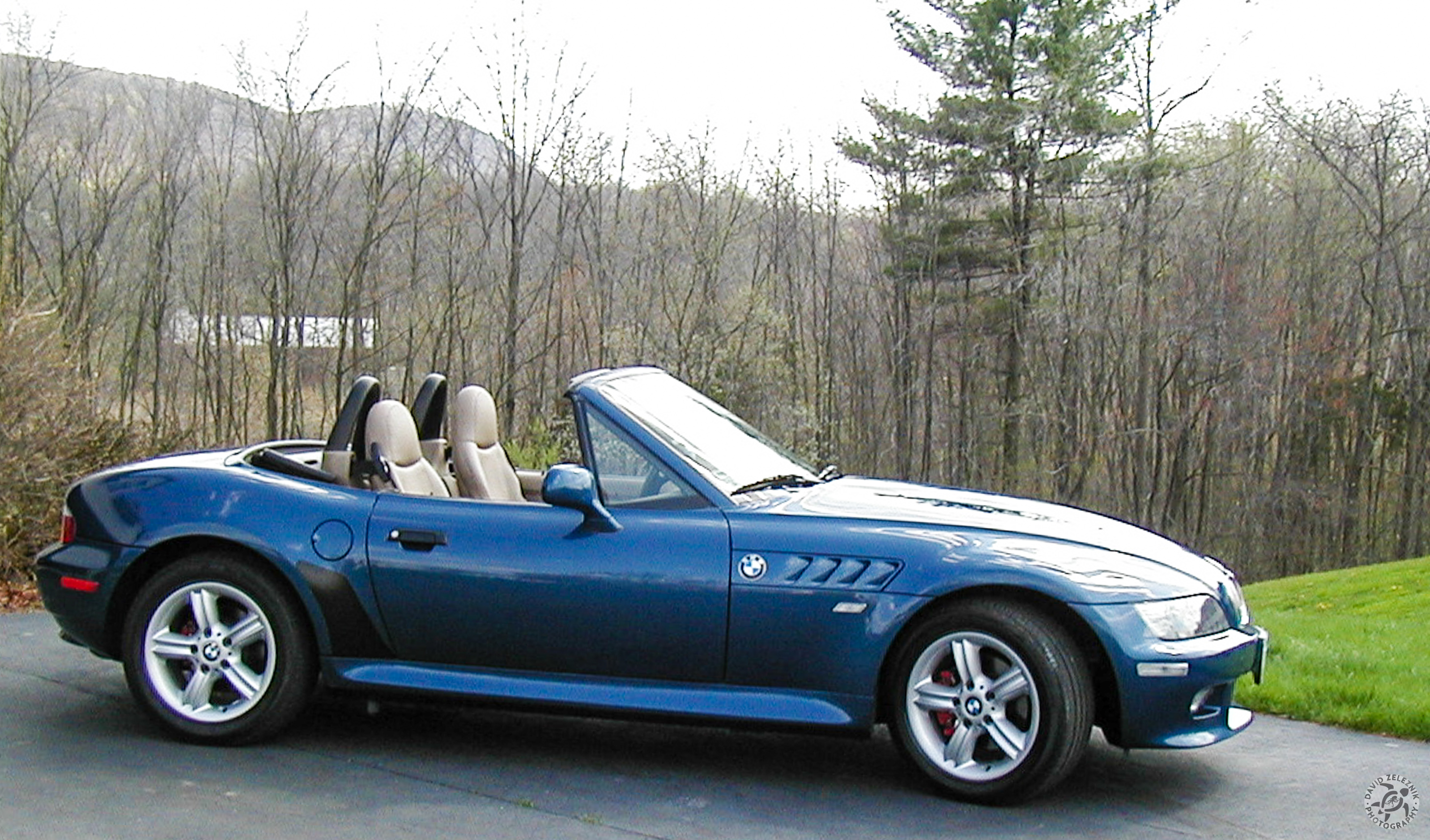 Z3-005 Spring 2002 and I have painted the brake calipers red